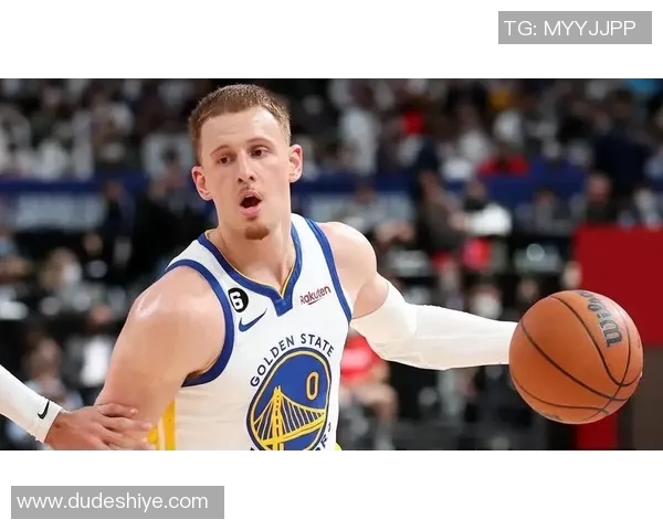 10月20日勇士对爵士精彩比赛录像回顾与分析