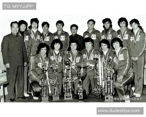 袁伟民：从体育传奇到社会楷模的奋斗与奉献之路