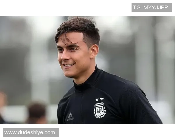 曼联与迪巴拉：一场激动人心的转会谈判即将展开？