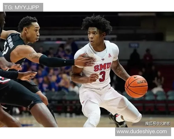 火箭队与湖人队激战正酣谁能在这场对决中笑到最后 火箭队与湖人队激战正酣谁能在这场对决中笑到最后