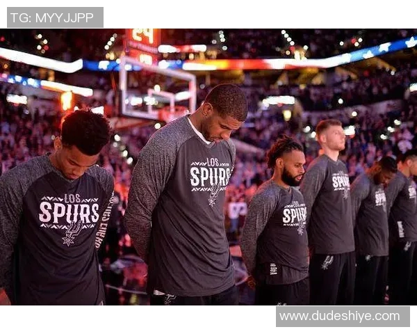 掘金与马刺激战正酣总比分揭晓两队争夺季后赛席位的精彩瞬间 掘金与马刺激战正酣总比分揭晓两队争夺季后赛席位的精彩瞬间