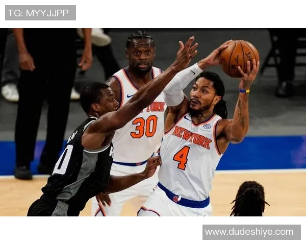 勇士与灰熊激战正酣赛季关键时刻谁能胜出 勇士与灰熊激战正酣赛季关键时刻谁能胜出