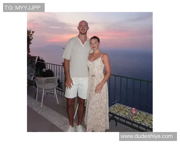 亚历克斯卡鲁索的篮球之路与个人成长故事探讨