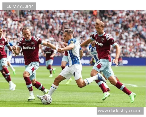 英超足球比赛现场直播全程回顾与精彩瞬间分析