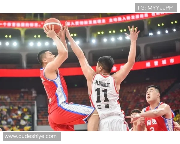 四川三大球足球比赛直播盛况空前球迷热情高涨尽享精彩赛事